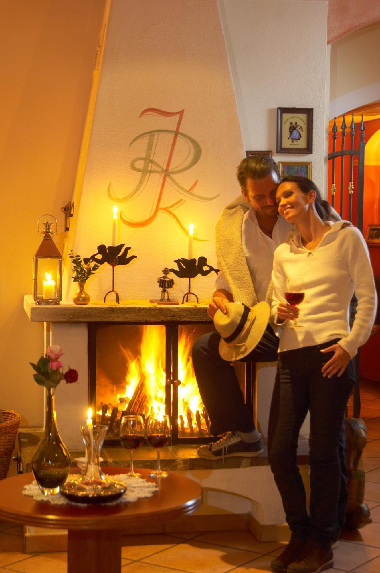 Wohlfuehlresort Und Feriengut Martinerhof Sankt Martin am Tennengebirge Bagian luar foto